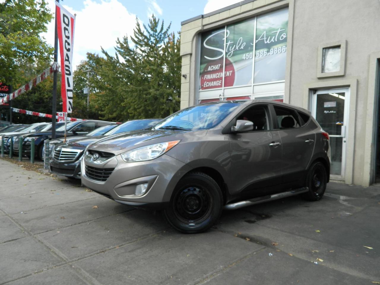 Used 2011 Hyundai Tucson LTD CUIR TOIT for sale in Laval, QC