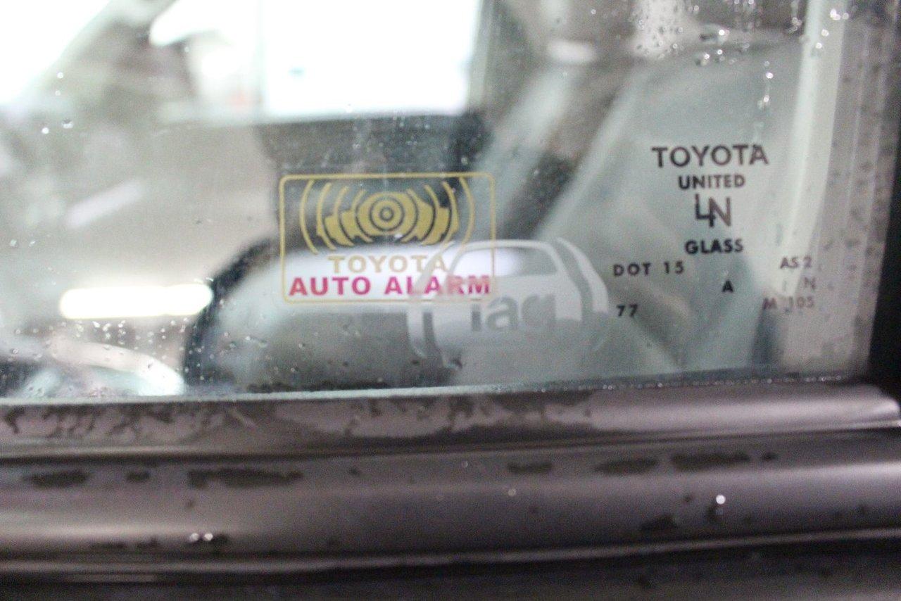 656486.11516390