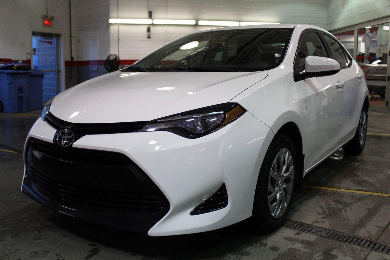 Used 2017 Toyota Corolla Le Bluetooth Sièges for sale in St-Basile-le-Grand, QC