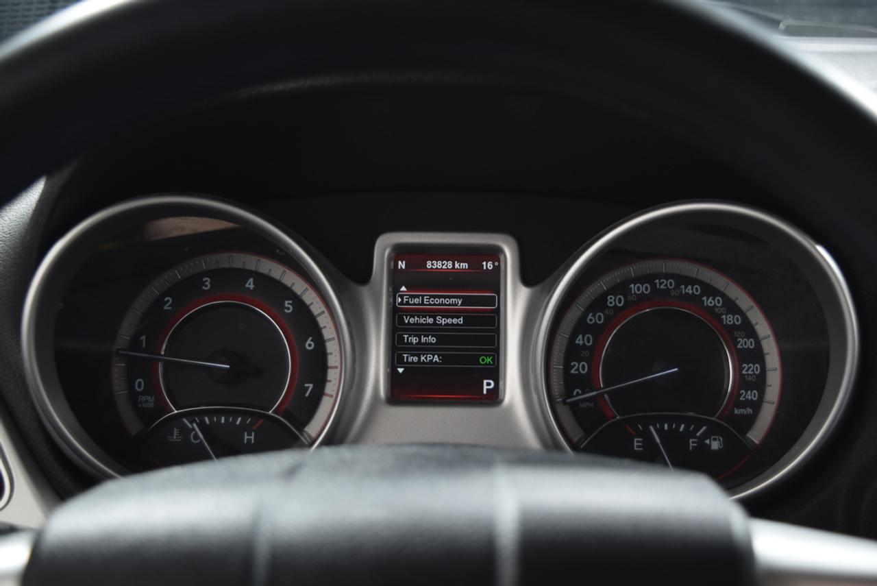656503.11516772
