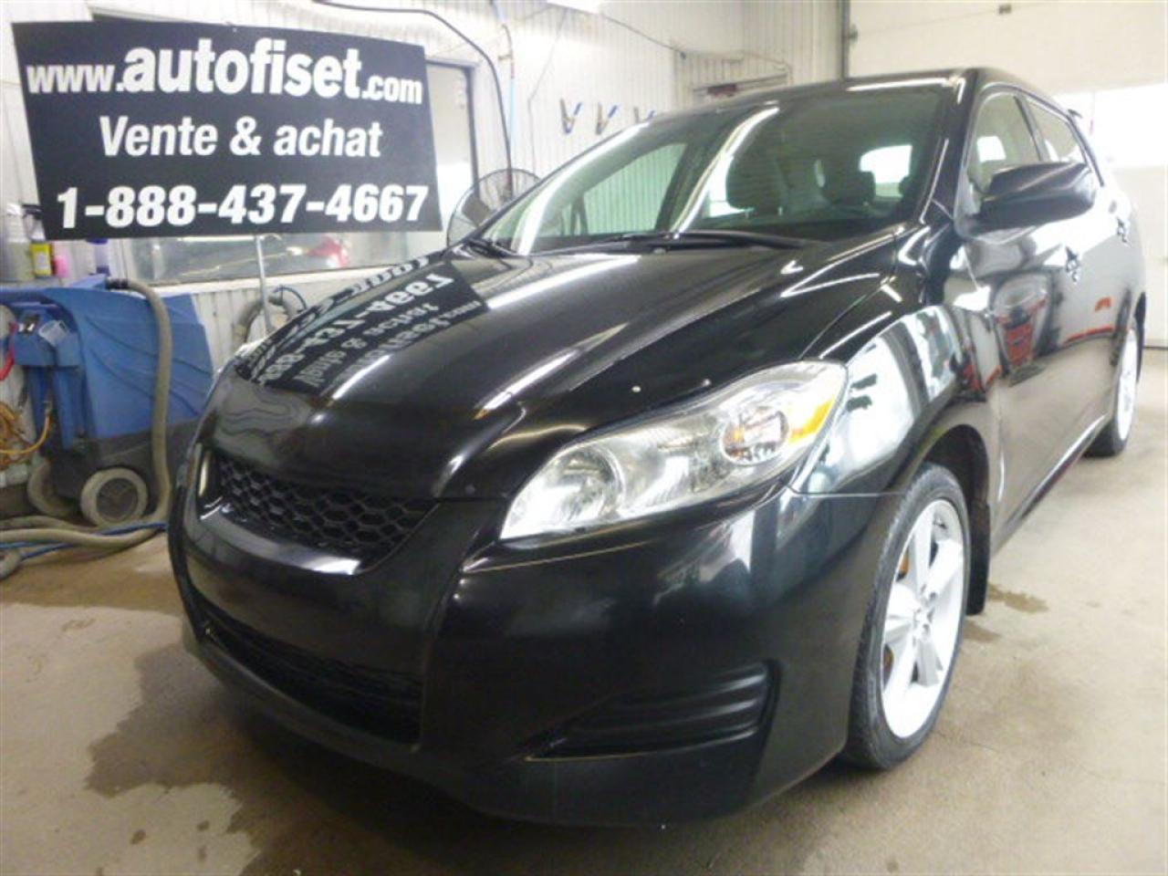 Used 2010 Toyota Matrix XR for sale in St-Raymond, QC