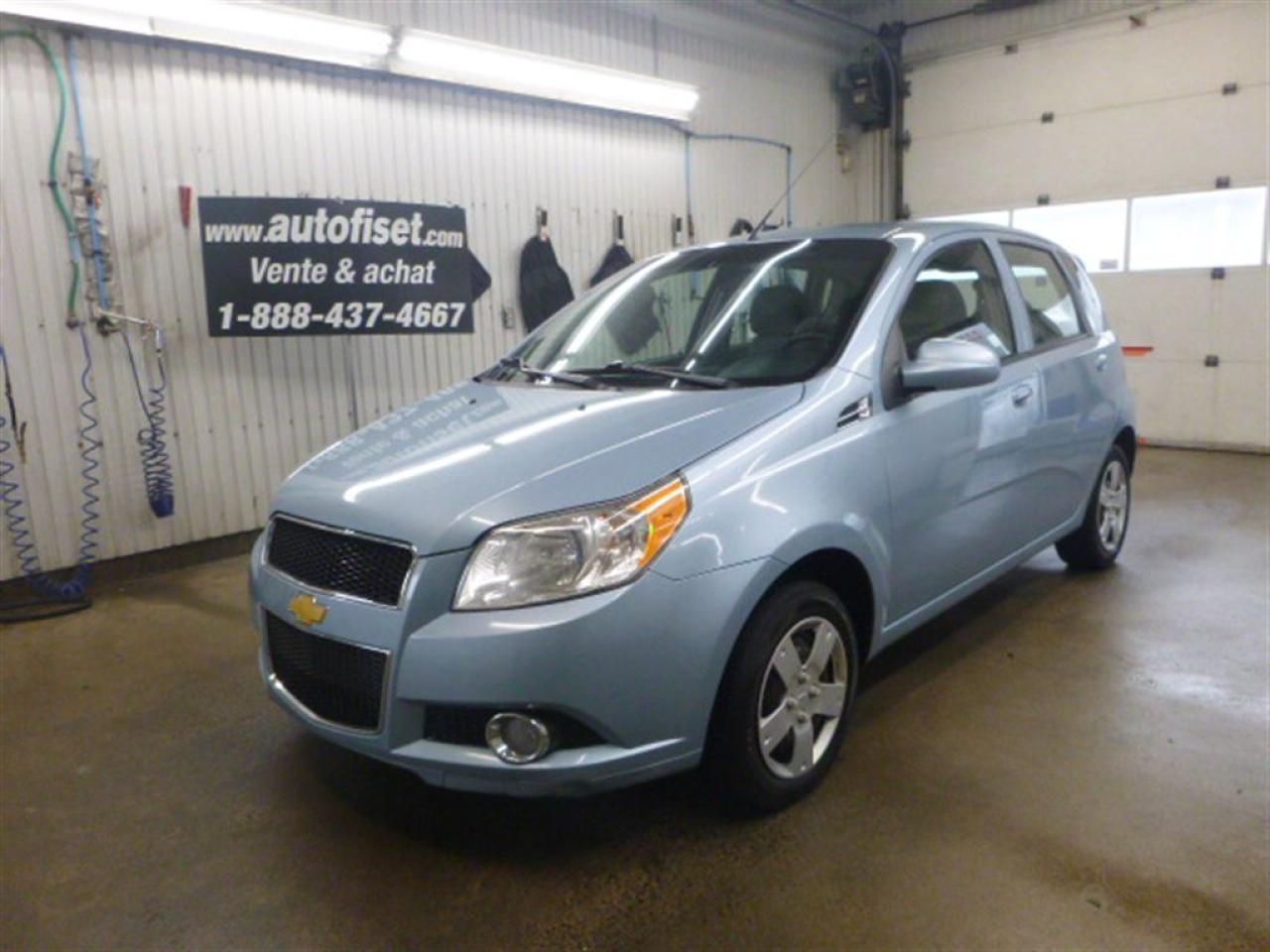 Used 2011 Chevrolet Aveo LS for sale in St-Raymond, QC