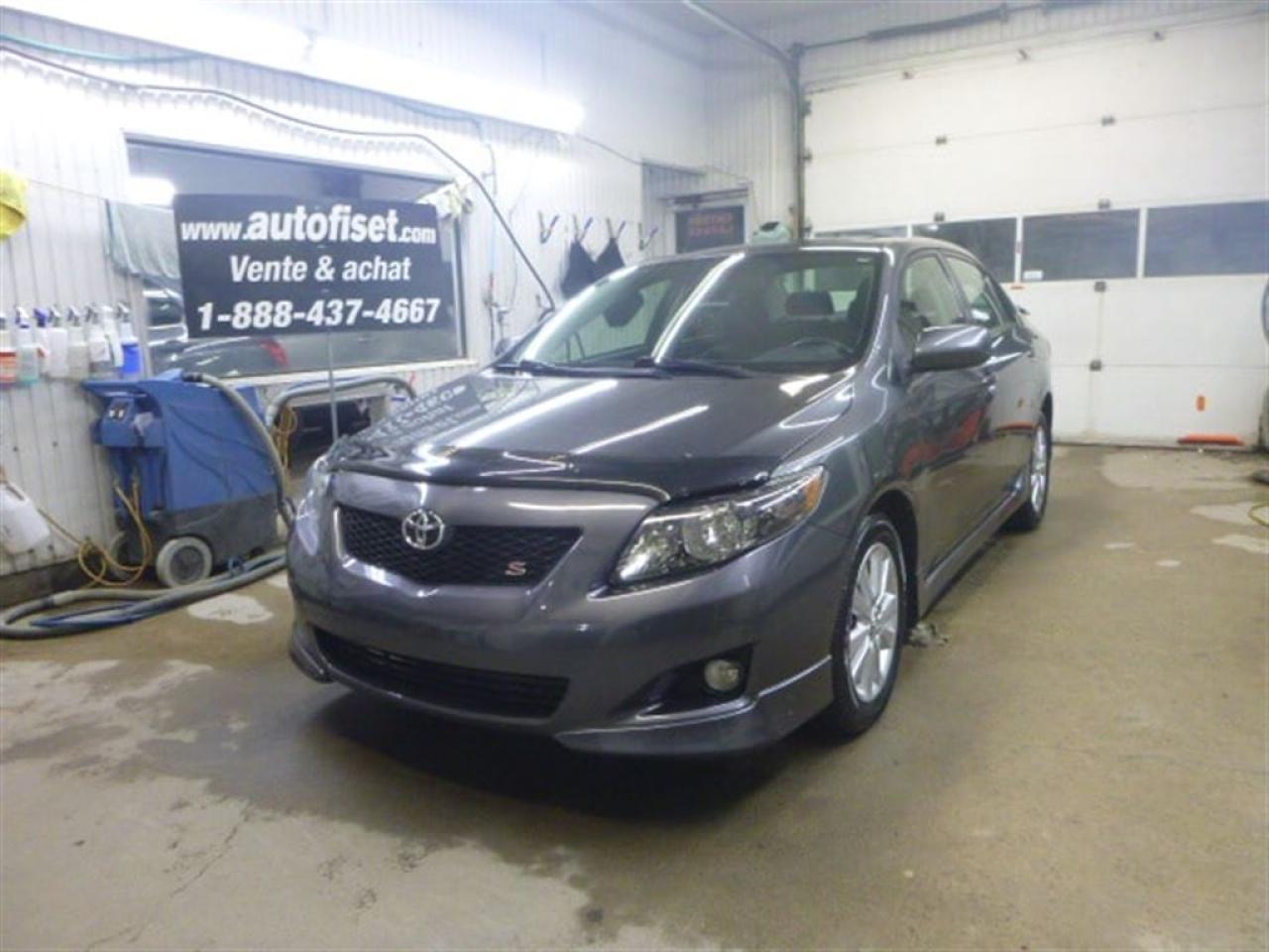 Used 2010 Toyota Corolla S for sale in St-Raymond, QC