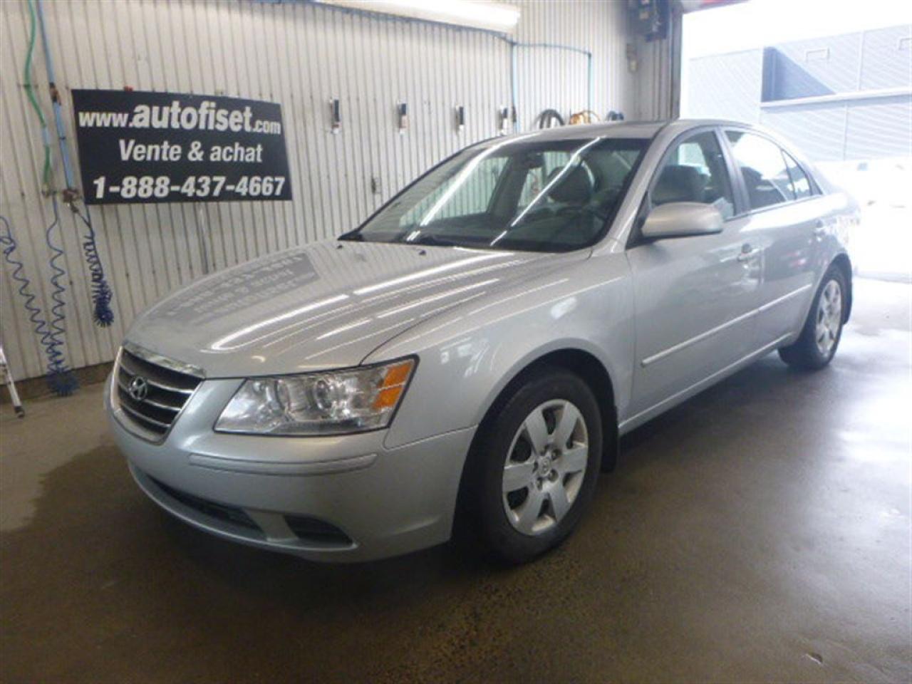 Used 2010 Hyundai Sonata GL for sale in St-Raymond, QC