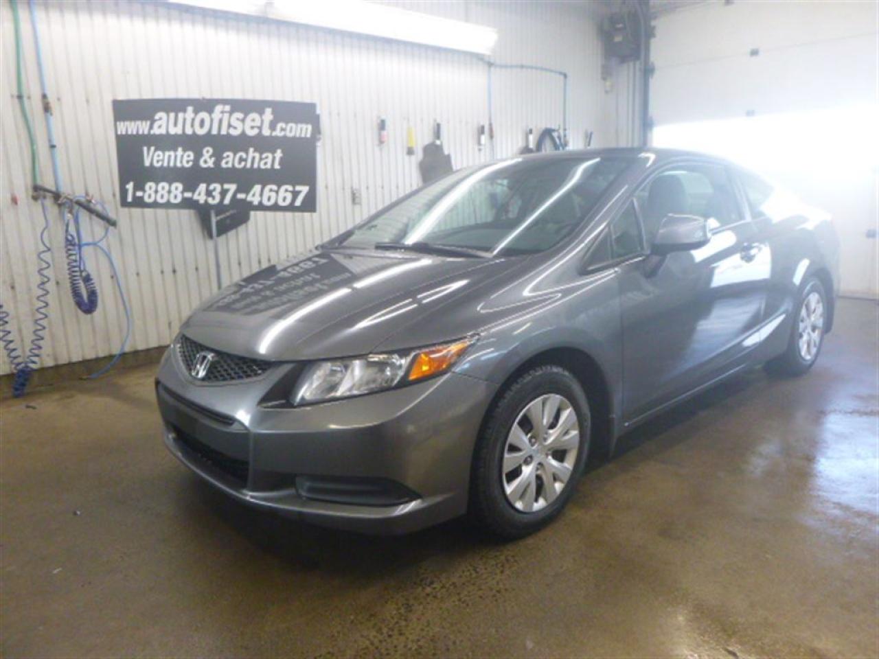 Used 2012 Honda Civic LX for sale in St-Raymond, QC