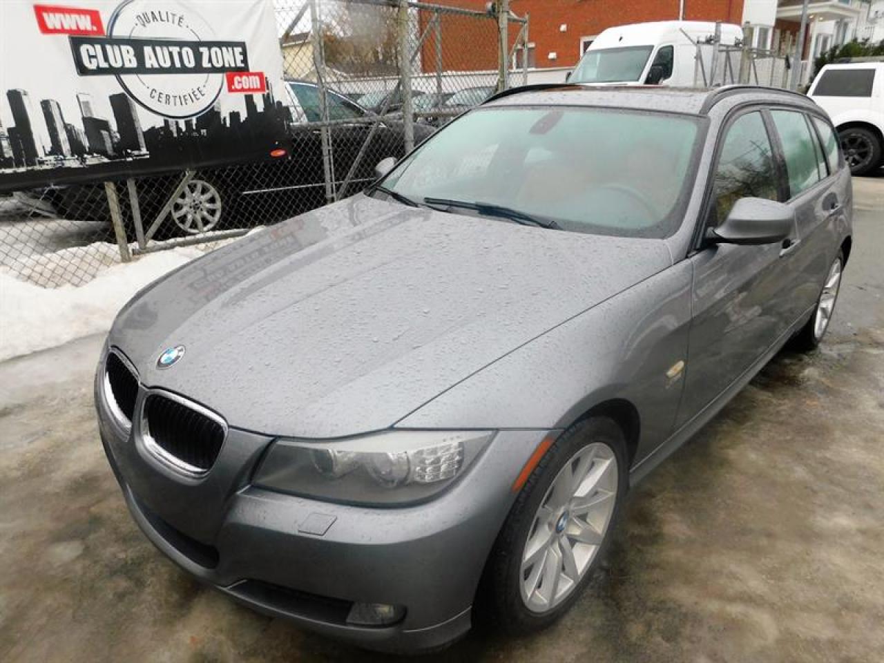 Used 2011 BMW 328 3 Series I Xdrive for sale in Longueuil, QC