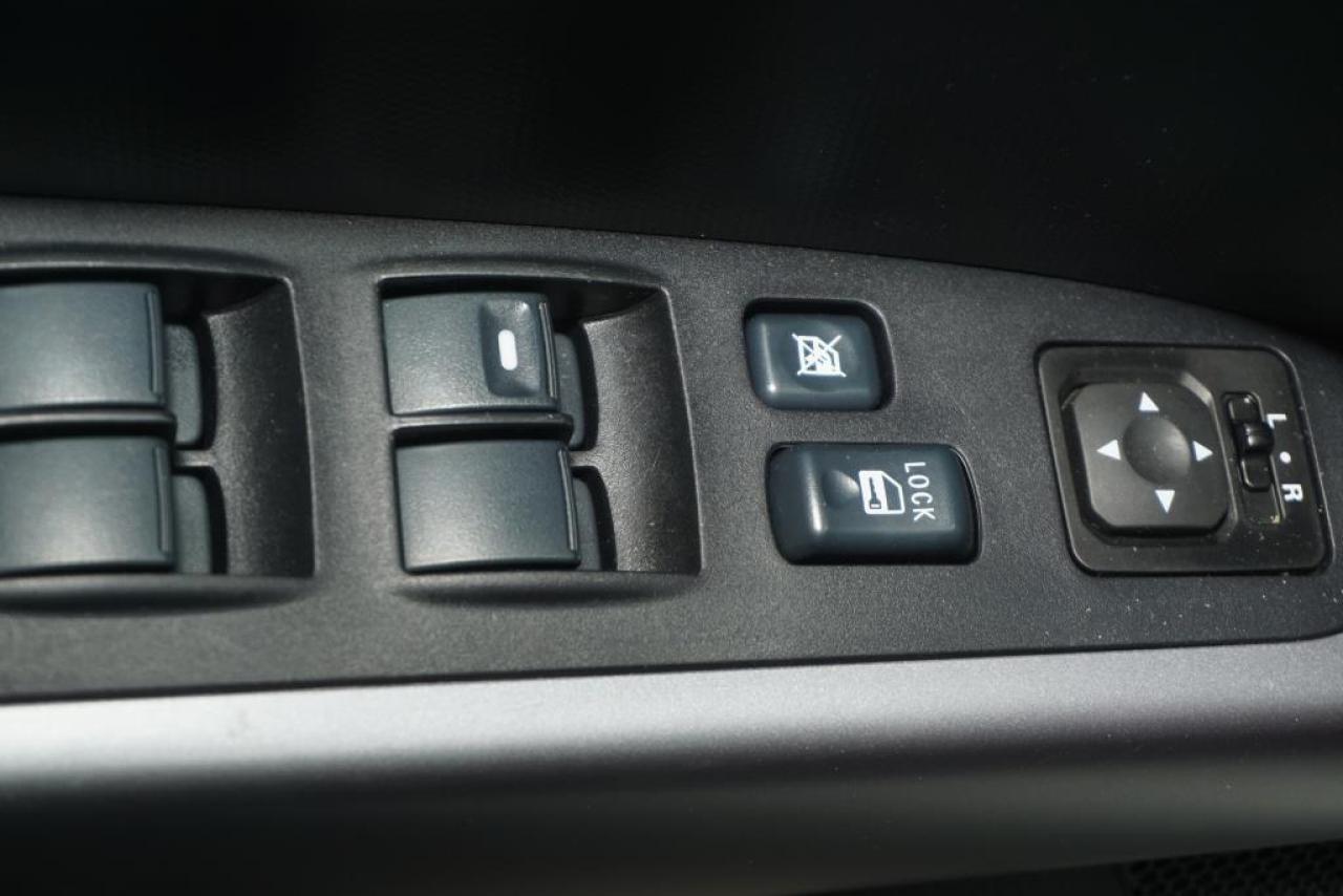 656700