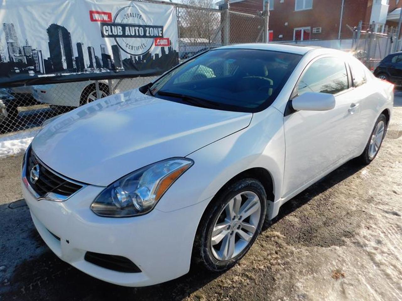 <a href=https://www.autoaubaine.com/Nissan-Altima-c6986578.html>https://www.autoaubaine.com/Nissan-Altima-c6986578.html</a>

AUTOMATIQUE BAS KILOMÉTRAGE NISSAN ALTIMA S COUPÉ 4 CYL 2.5 LITRES AUTOMATIQUE 96400 KM TOUT ÉQUIPÉ MAGS TOIT OUVRANT MAGS GROUPE ÉLECTRIQUES CRUISE CONTROL AIR CLIMATISÉ SIÈGES CHAUFFANTS VOLANT CUIR AUDIO AUDIO AU VOLANT LECTEUR CD ÉCHANGE PROVENANT DUN CONCESSIONNAIRE VOLKSWAGEN 450-442-2886    Chez CLUB AUTO ZONE NOUS ACCEPTONS LES ÉCHANGES    Nous offrons TOUTES LES SOLUTIONS DE FINANCEMENT à partir de 4,99%. 1ère, 2e, 3e chance au crédit, FINANCEMENT MAISON et redressement de crédit disponible.     On LIQUIDE les échanges des concessionnaires PAS DE VOITURES INCONNUES des encans. On paie moins chers, on vend moins chers.     ***NOUVEAUX VÉHICULES À BAS PRIX TOUS LES JOURS***. Honnêteté, simplicité, transparence.    NOTRE CENTRE DE LIQUIDATION EST À SEULEMENT 15 MINUTES DE MONTRÉAL, ACCESSIBLE PAR LAUTOROUTE 30 PAR LA ROUTE 132 ET LA 116  NOUS SOMMES PRÈS DES PONTS JACQUES CARTIER, CHAMPLAIN, VICTORIA, TUNNEL LOUIS HIPPOLYTE LAFONTAINE    NHÉSITEZ PAS À NOUS CONTACTER, CAR NOUS SOMMES DISPONIBLES À RÉPONDRE À VOS DEMANDES : CLUB AUTO ZONE.COM VENEZ VOIR NOTRE INVENTAIRE SUR PLACE AU 1310, BOUL TASCHEREAU LONGUEUIL J4P 3M4 450-442-2886    AU PLAISIR DE VOUS VOIR**CLUBAUTOZONE.COM**