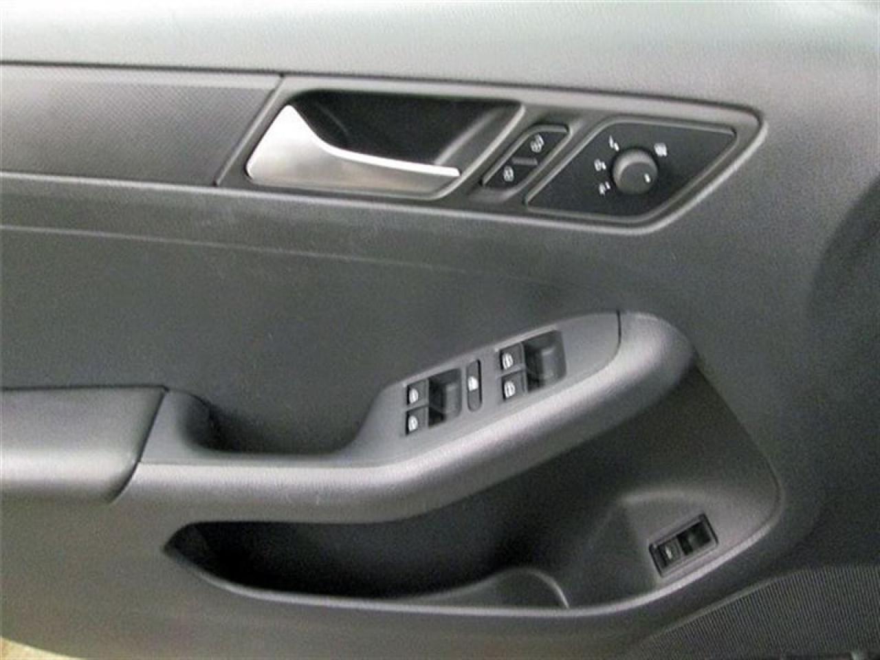 656801
