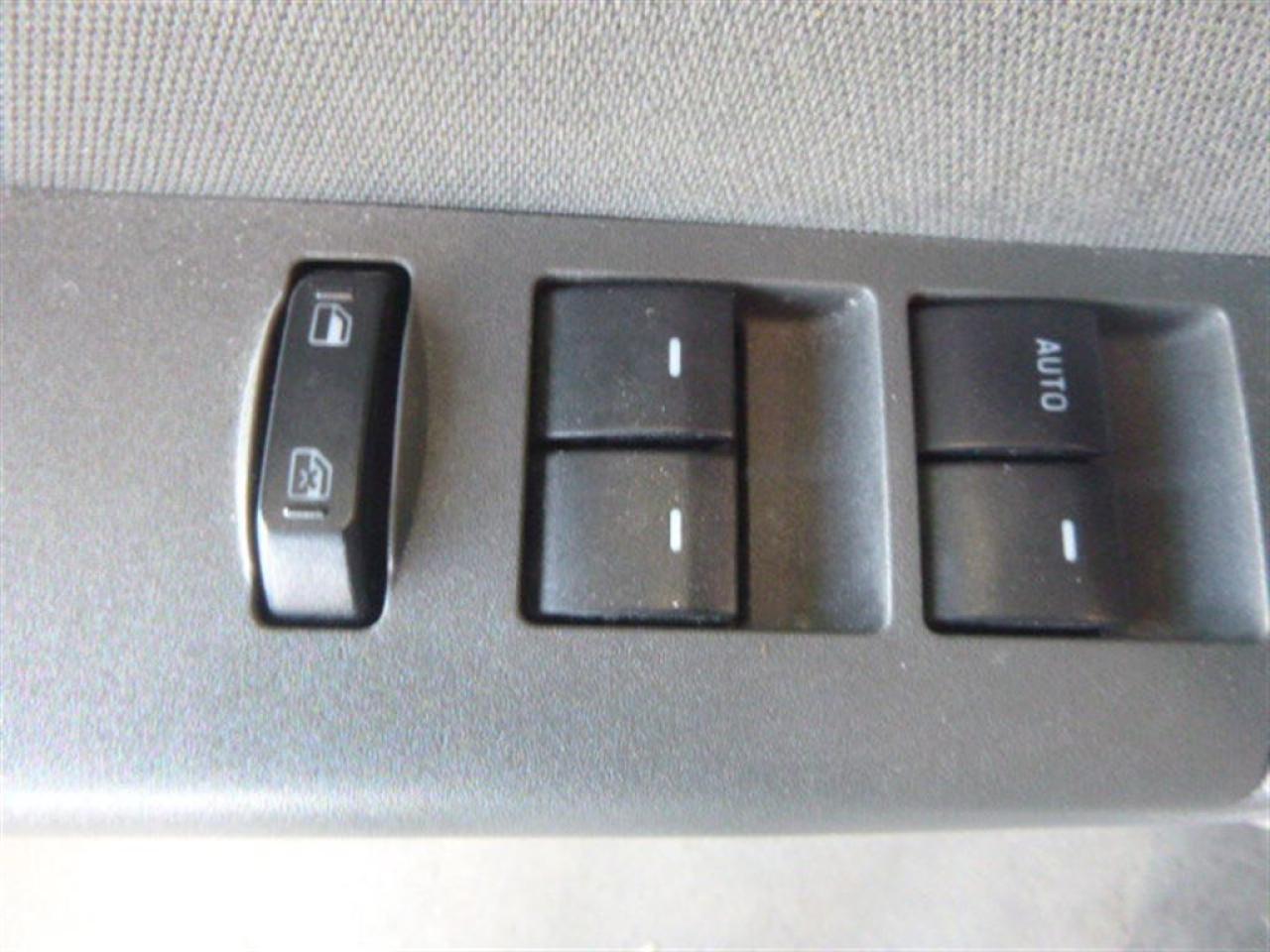 656802
