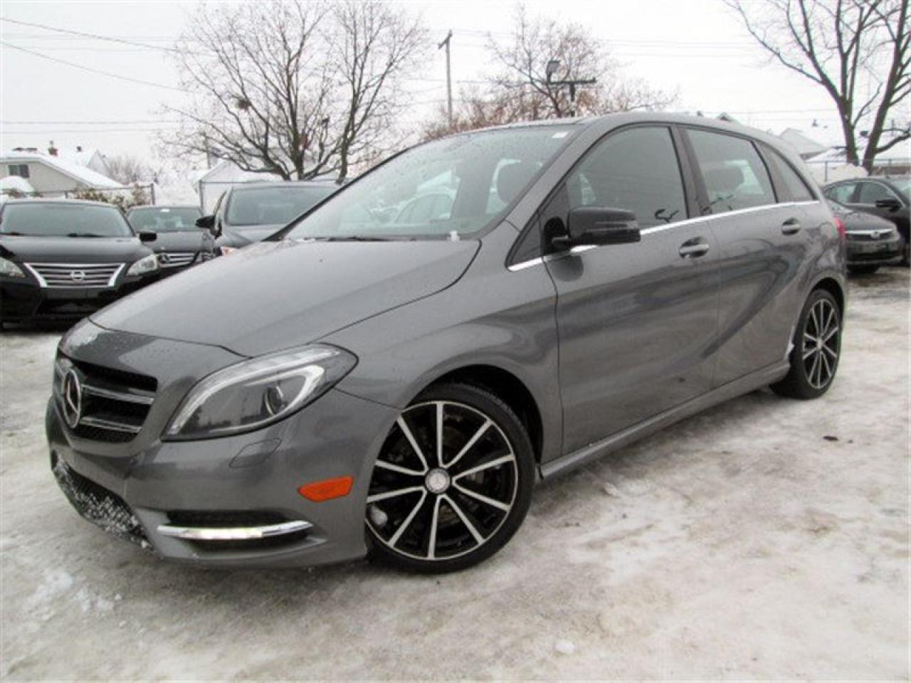 Used 2013 Mercedes-Benz B-Class B250 Toit Pano Cuir for sale in St-Eustache, QC