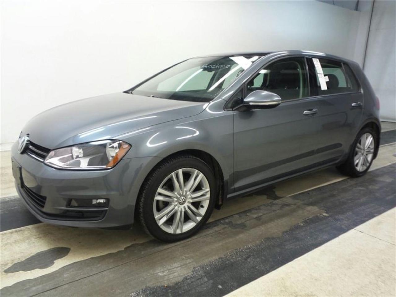 Used 2015 Volkswagen Golf Tdi Highline Camera for sale in St-Eustache, QC
