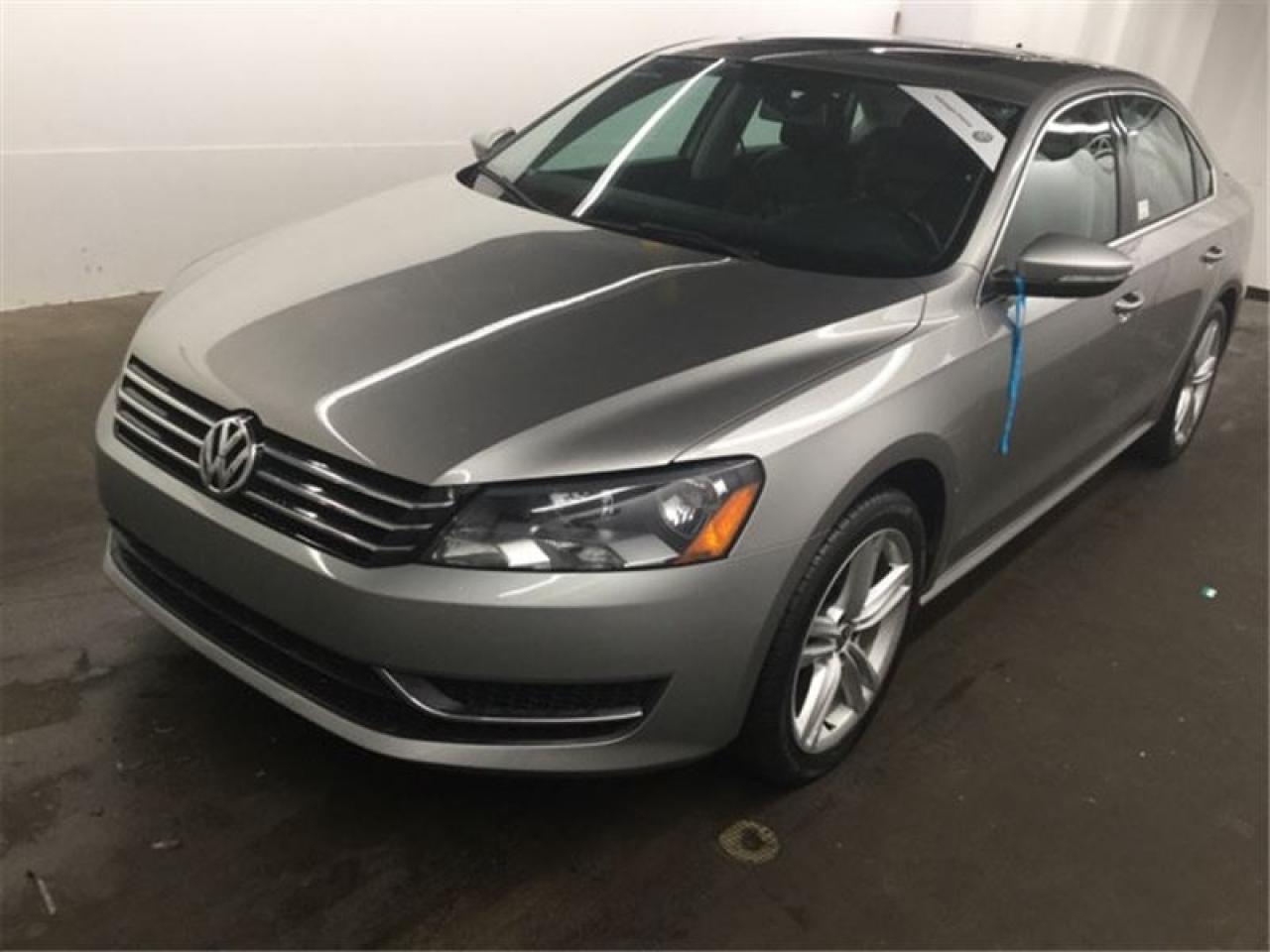 Used 2012 Volkswagen Passat Sport Cuir Toit Mags for sale in St-Eustache, QC