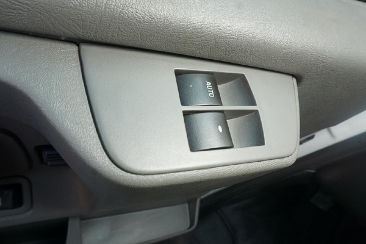 656819