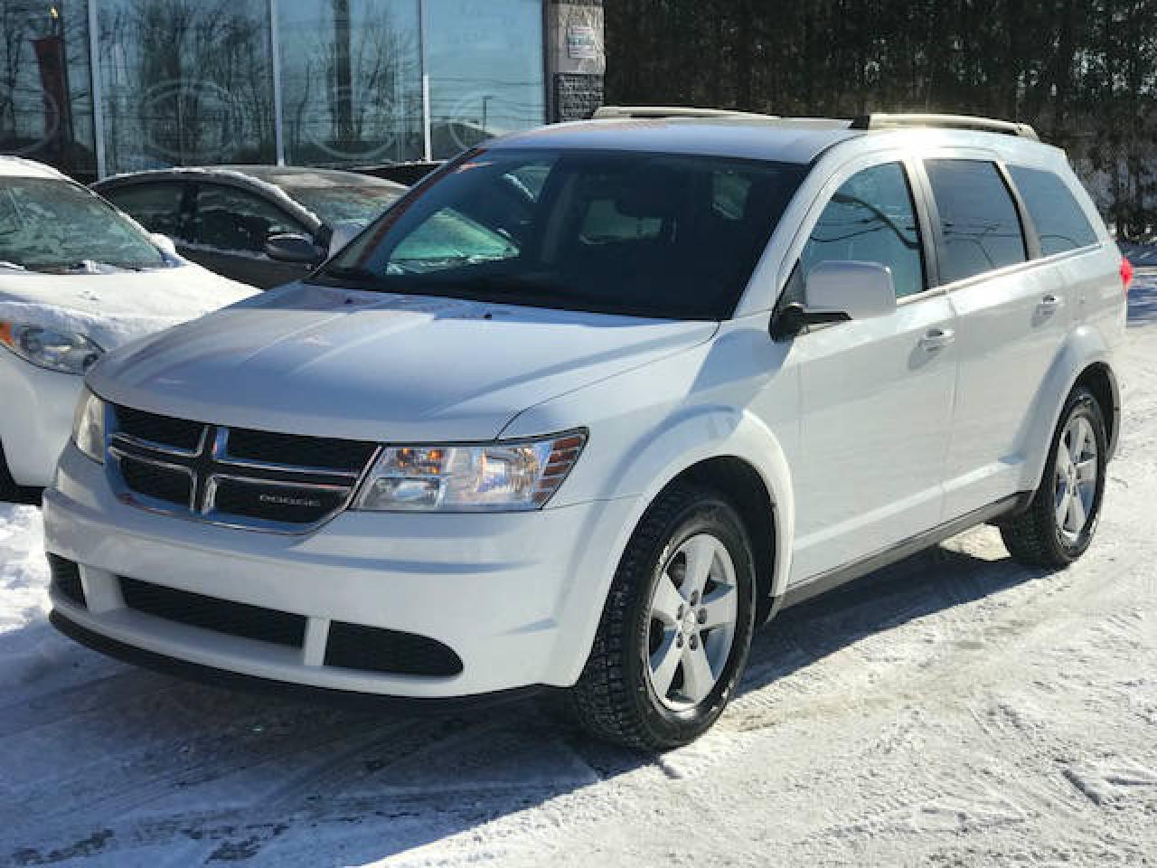 Used 2011 Dodge Journey GARANTIE GRATUITE $36/sem* 0$Dépôt for sale in St-Eustache, QC