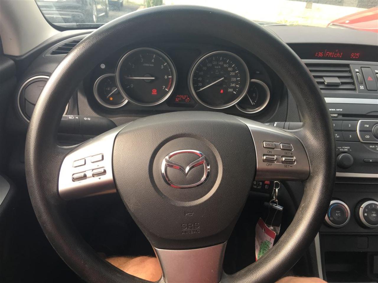 656833