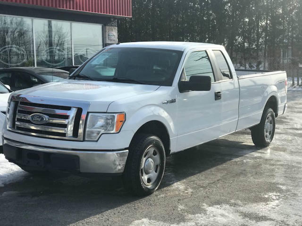 Used 2009 Ford F-150 XL GARANTIE GRATUITE 66$/sem*+ txs for sale in St-Eustache, QC