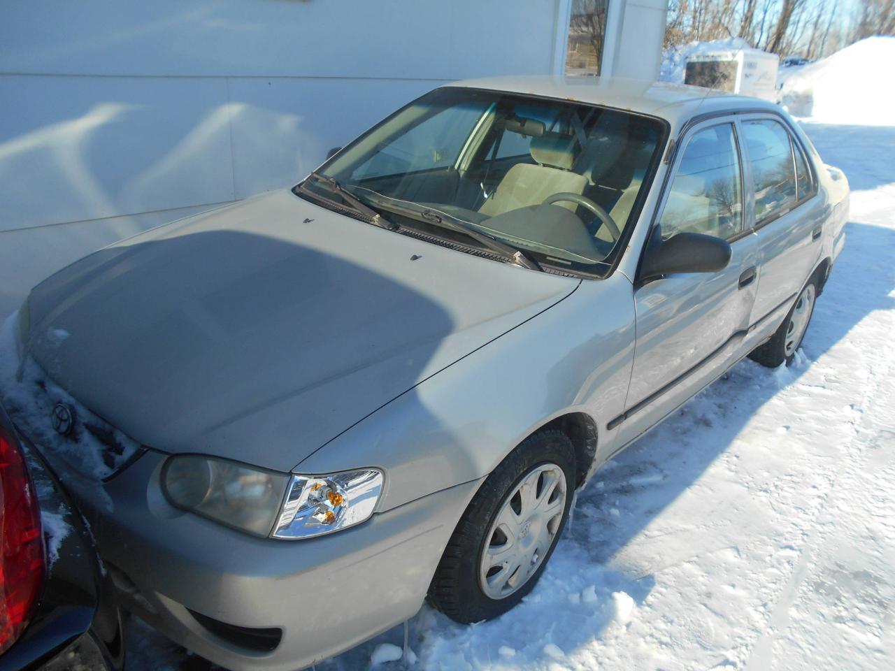 Used 2001 Toyota Corolla 4dr Sdn for sale in Sorel-Tracy, QC