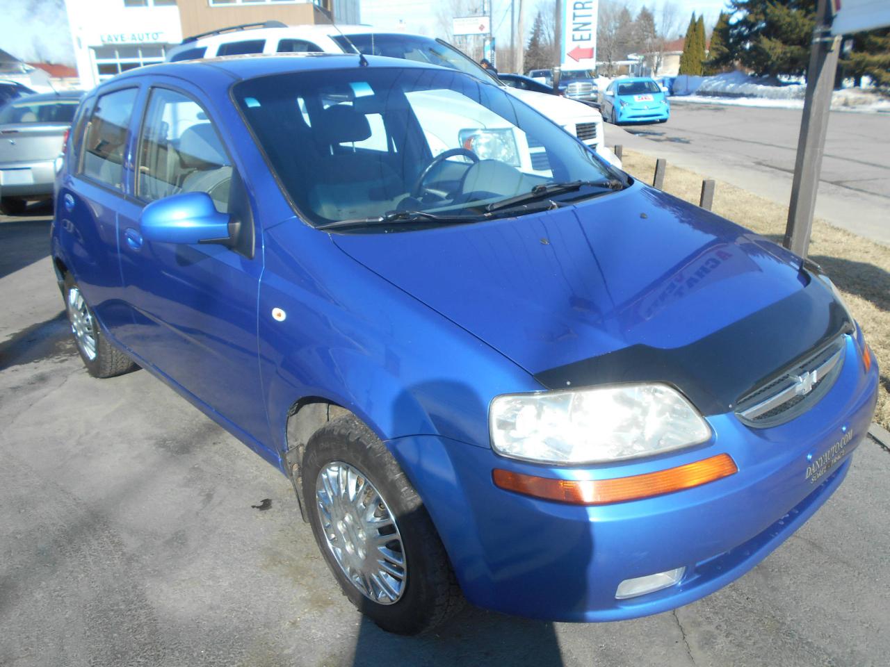 Used 2005 Chevrolet Aveo Familiale 5 portes LT for sale in Sorel-Tracy, QC