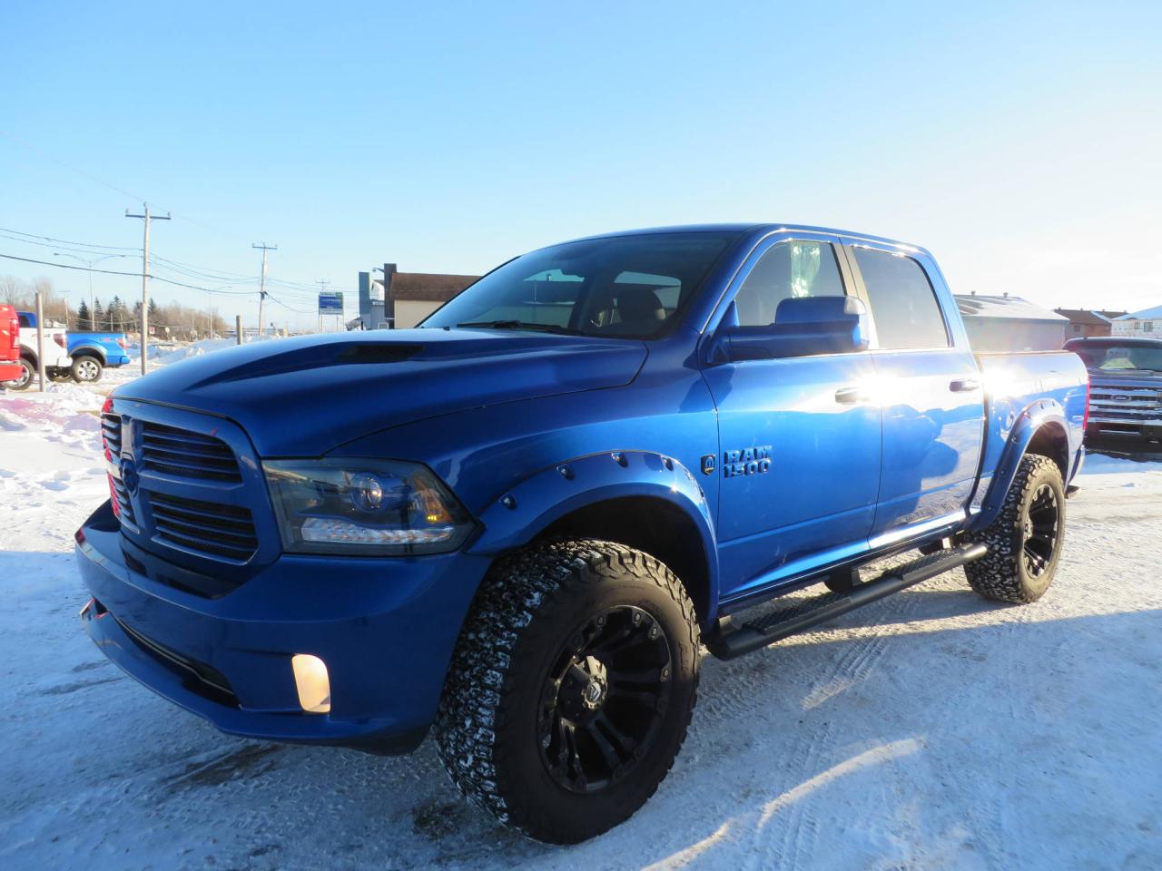 Used 2017 Ram 1500 Cabine muliplaces 4RM, 140,5 po Sport for sale in Lévis, QC