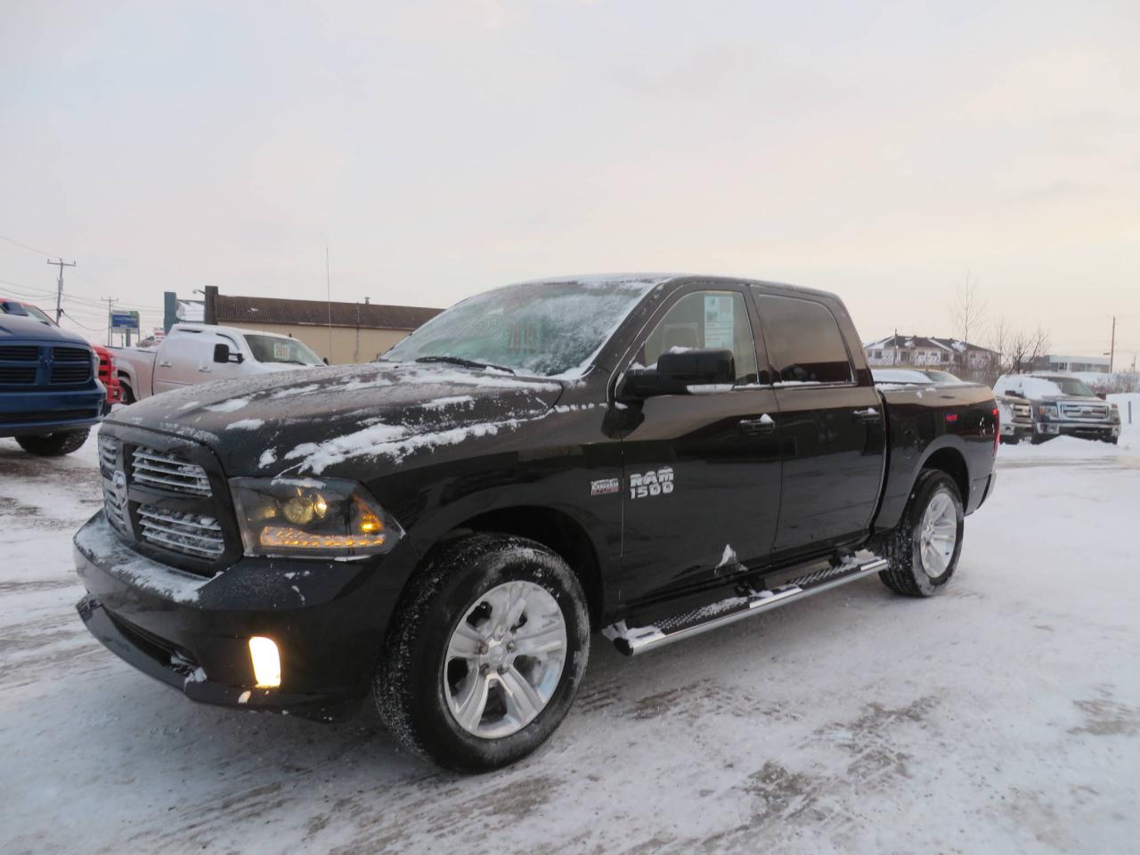 Used 2015 Ram 1500 Cabine muliplaces 4RM, 140,5 po Sport for sale in Lévis, QC