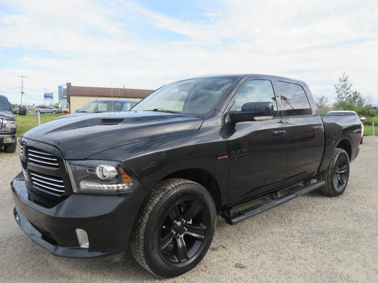 Used 2015 Ram 1500 Cabine muliplaces 4RM, 140,5 po Sport for sale in Lévis, QC