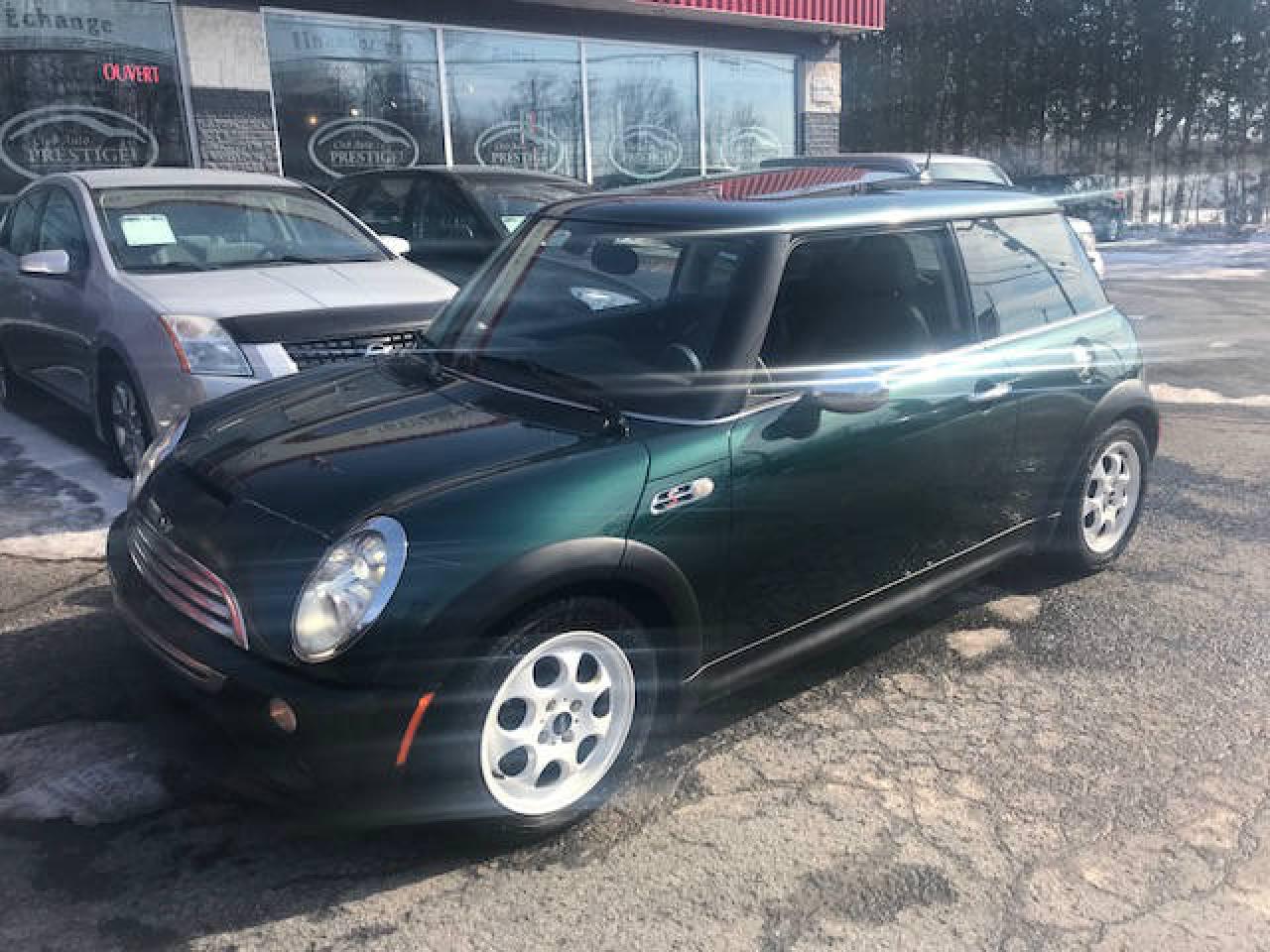 Used 2005 Mini Cooper Hardtop S  ARANTIE GRATUITE 31$/sem* for sale in St-Eustache, QC