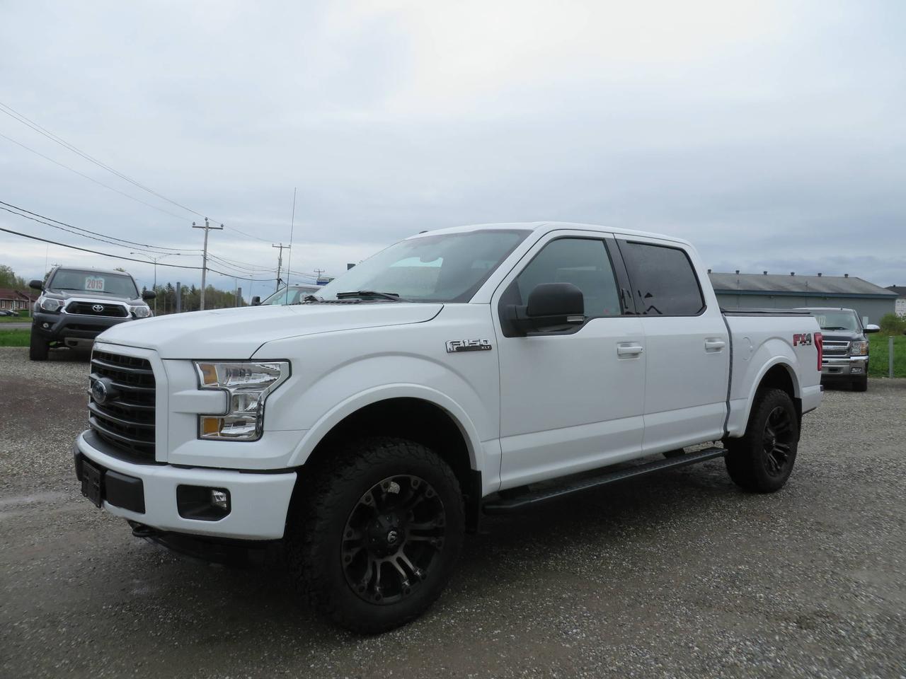 <a href=https://www.autosjnlapointe.com/occasion/Ford-F150-2016.html>https://www.autosjnlapointe.com/occasion/Ford-F150-2016.html</a>

FORD F-150 FX4 4X4 CREW CAB 2016, SEULEMENT15 000 KM, TRANSMISSION AUTOMATIQUE, MOTEUR 
V8 5.0L, INTÉRIEUR EN CUIR, BANCS CHAUFFANTS, CONSOLE CENTRALE, CAMÉRA DE RECUL, MARCHE-PIEDS, PÉDALES AJUSTABLES, TOIT PANORAMIQUE, ÉCHELLE DE PANNEAU DE BOITE, LIFT KIT ET BIEN PLUS ENCORE. LES ROUES 20 POUCES SONT VENDUES SÉPARÉMENT.

CONDITION EXCEPTIONNELLE, CAMION AU LOOK INCROYABLE ... VENEZ LE VOIR !!

Camion déjà accidenté dans le passé et très bien reconstruit. Le meilleur endroit où trouver un vaste choix de camions usagés inspectés et garantis. Si nous ne l avons pas dans notre inventaire, il nous fera plaisir de le chercher pour vous! 1ère et 2e chance au crédit. Pour consulter notre inventaire, cliquer sur voir toutes les annonces de cet annonceur ou visiter sur notre site internet au www.autosjnlapointe.com / FACEBOOK : Automobiles J.N. Lapointe. Vous pouvez nous rejoindre au 418-830-3498 ou Jocelyn (418) 564-4157


****** Chez Automobiles J.N Lapointe, on ne simprovise pas expert dans le camion léger... Cest notre SPÉCIALITÉ!!! ******