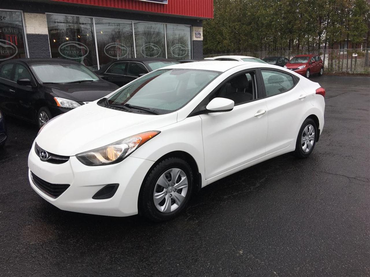 Used 2012 Hyundai Elantra L GARANTIE GRATUITE 29$/sem* 0$ Dépôt for sale in St-Eustache, QC