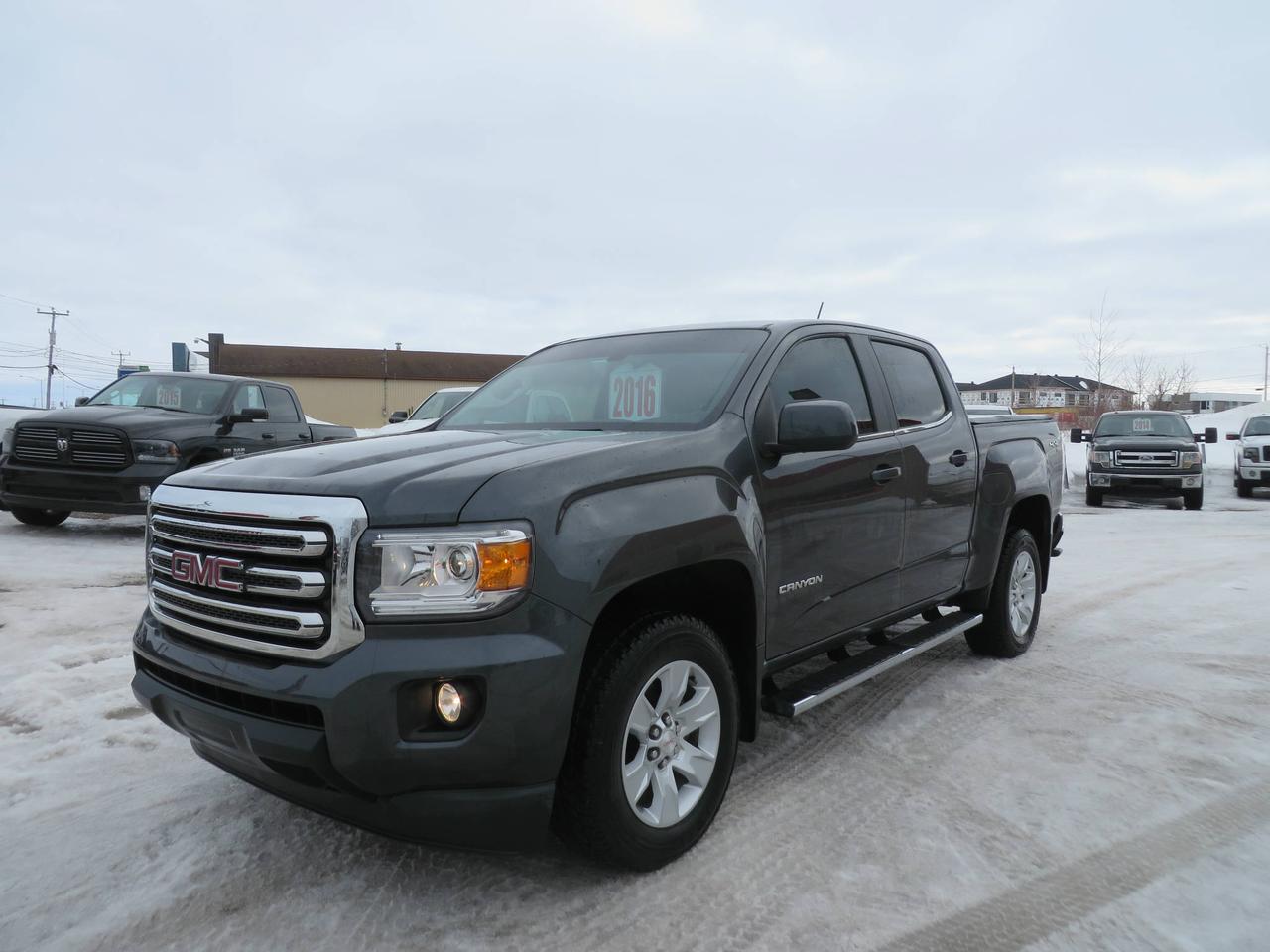 <a href=https://www.autosjnlapointe.com/occasion/GMC-Canyon-2016.html>https://www.autosjnlapointe.com/occasion/GMC-Canyon-2016.html</a>

GMC CANYON  SLE CREW CAB 2016 4X4  , AUTOMATIQUE 6 VITESSES , SEULEMENT 36 000KM , V6 , 3.6 L ,GROUPE ELECTRIQUE COMPLET , A/C , DEMARREUR A DISTANCE , CAMERA DE RECUL , ECRAN TACTILE , APPLE CARPLAY, TOILE SUR LA BOITE , MARCHE PIED , GARDE BOUE, VITRES TEINTEE, CONSOLE CENTRAL , CAMION COMME NEUF , AVOIR !!! 
camion deja accidenter en 2016  a 7500km , dossier complet disponible. Le meilleur endroit où trouver un vaste choix de camions usagés inspectés et garantis. Si nous ne lavons pas dans notre inventaire, il nous fera plaisir de le chercher pour vous! 1ère et 2e chance au crédit. Pour consulter notre inventaire, cliquer sur voir toutes les annonces de cet annonceur ou visiter sur notre site internet au ww.autosjnlapointe.com / FACEBOOK : Automobiles J.N. Lapointe. Vous pouvez nous rejoindre au 418-835-2394 ou Jocelyn (418) 564-4157



****** Chez Automobiles J.N Lapointe, on ne simprovise pas expert dans le camion léger... Cest notre SPÉCIALITÉ!!! ******