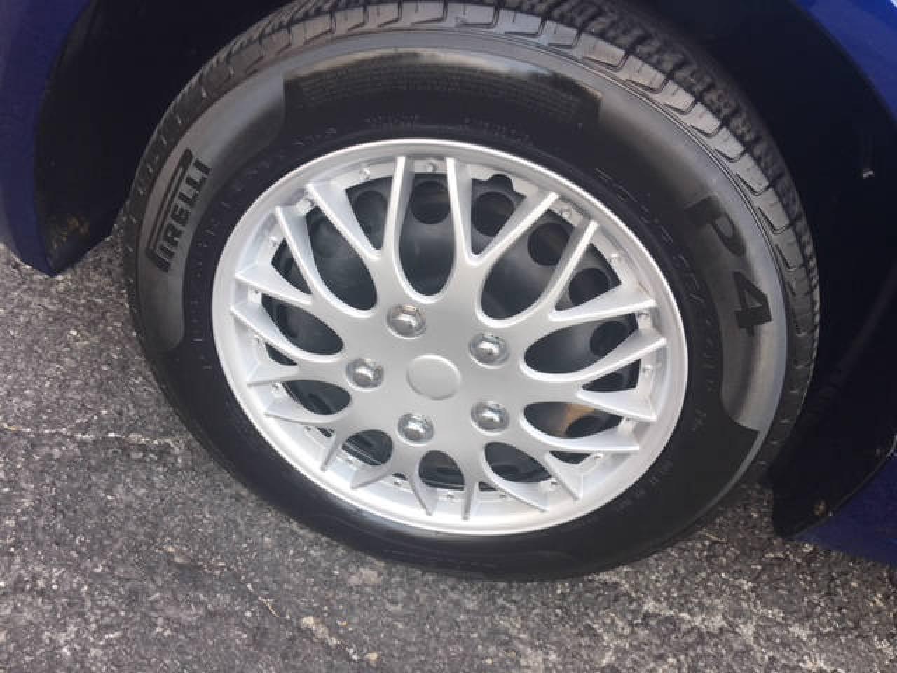 657183
