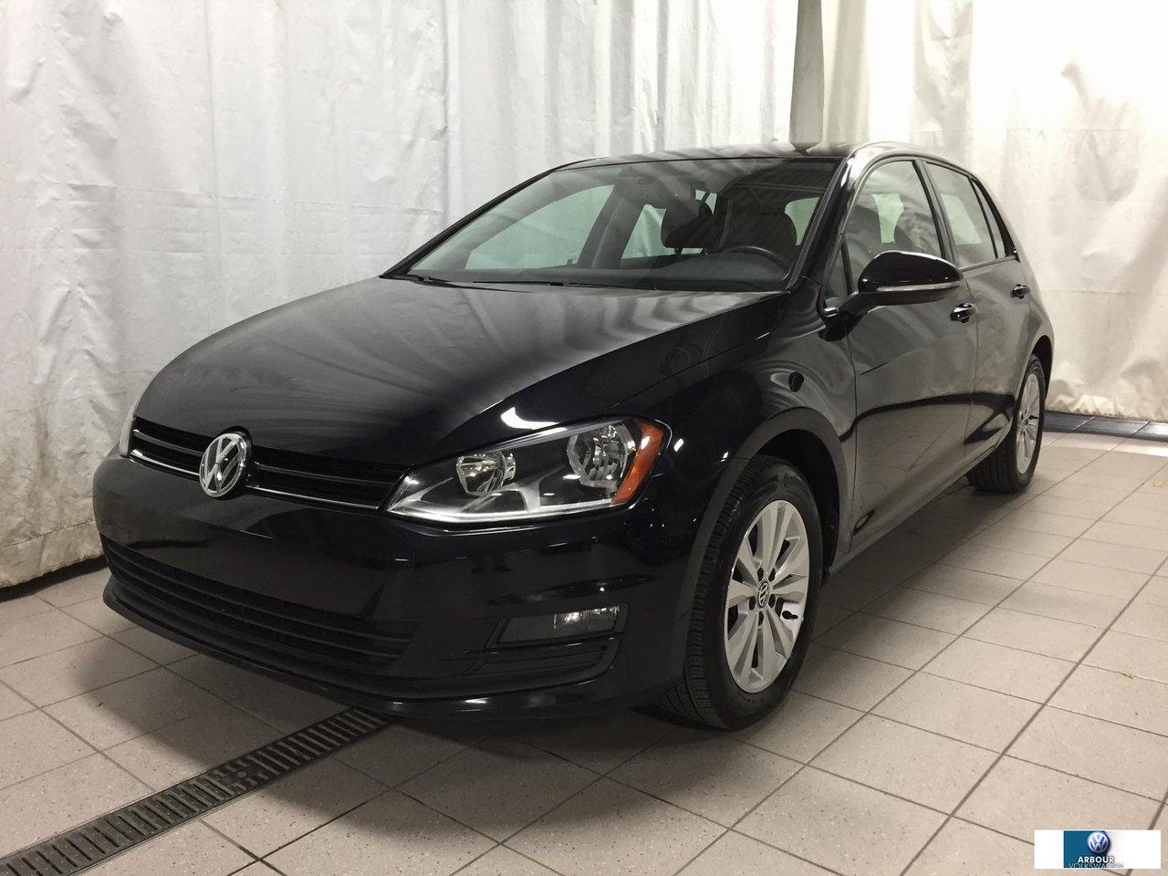 Used 2015 Volkswagen Golf Toit + Cuir + Mag for sale in Laval, QC