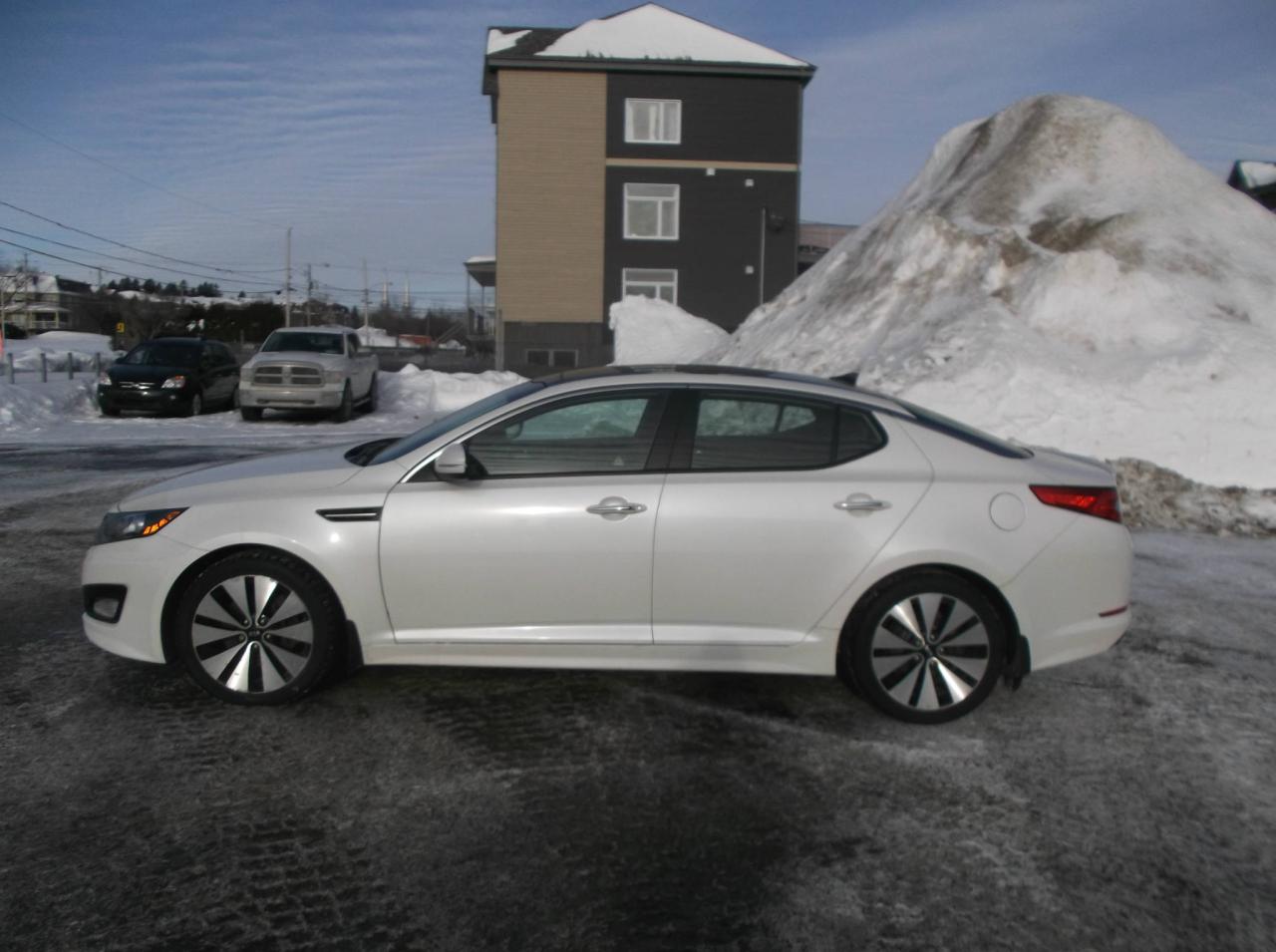 Used 2012 Kia Optima Berline 4 portes, automatique, SX for sale in Ancienne Lorette, QC