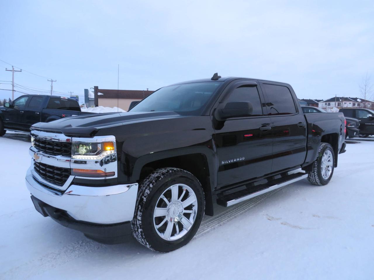Used 2016 Chevrolet Silverado 1500 Camion de travail cabine multiplace 143, for sale in Lévis, QC