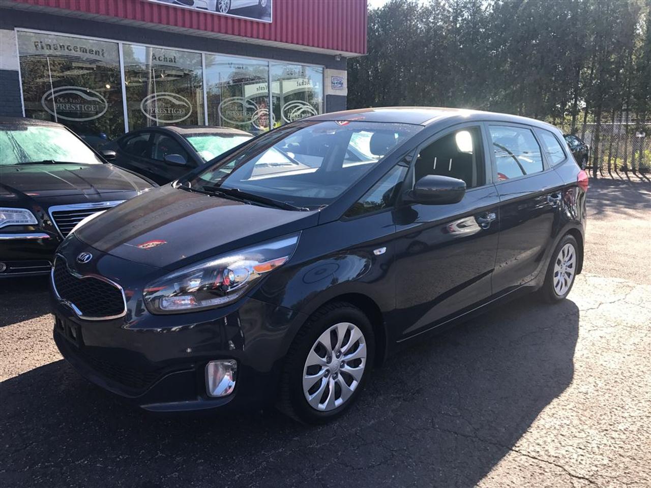<a href=https://www.clubautoprestige.com/occasion/Kia-Rondo-2014.html>https://www.clubautoprestige.com/occasion/Kia-Rondo-2014.html</a>

LE MEILLEUR PRIX GARANTIE! PRÊT À BATTRE LE PRIX DE LA COMPÉTITION! LIQUIDATION JUSQUA $6500 EN RABAIS OU REMISES *** INSPECTION INCLUSE *** BALANCE DE GARANTIE MANUFACTURIER OU 1an/15,000km MOTOPROPULSEUR GRATUITE*** 

1e, 2e, 3e, 4e & 5e  CHANCES AU CRÉDIT 100% APPROUVÉ! AYEZ LA LIBERTÉ DESPRIT & REBATIR VOTRE CRÉDIT AVEC UN PRÊT OUVERT! REMPLISSEZ UNE DEMANDE DE CRÉDIT SECURISÉ ENLIGNE! https://www.clubautoprestige.com/demande-de-financement.html *Pour 37.02$ +  taxes par semaine, ce véhicule est finançable sur une terme de 72 mois et calculé à un taux dintérêt annuel de 4.99% avec un versement de 0$ de comptant, les frais de crédit totalisent 1567.24$, lobligation totale serait de 11550.24$, taxes en sus *Certaines conditions sappliquent. Sujet à lapprobation de crédit. Détails en magasin. 

*Les taux dintérêt, les termes, les calculs, les frais de crédit, et lobligation totale peuvent varier selon votre dossier de crédit. Obtenez un financement personnalisée chez Club Auto Prestige SANS FRAIS CACHÉES, NI FRAIS DOUVERTURE DE DOSSIER, 100% transparents le tout en vous aidant à rebâtir votre crédit et ce GRATUITEMENT! 

PLUS DE 200 VÉHICULES EN INVENTAIRE, TOUS LES MARQUES & BUDGETS, EN STOCK OU EN COMMANDE SPÉCIAL à seulement 10min de Blainville, Lachenaie, Mascouche, Terrebonne, Laval, 20min de Montréal, Longueil, Repentigny, St-Jérome, St-Sauveur et les Laurentians!  Ça vaut le détour! 

OUVERT 7 JOURS!  AVEC PLUS DE 200 VÉHICULES & DES PRIX IMBATTABLES, LE CHOIX EST SIMPLE WWW.CLUBAUTOPRESTIGE.COM 801 Arthur-Sauvé, St-Eustache (QC) J7R 4K3 (450) 472-1112