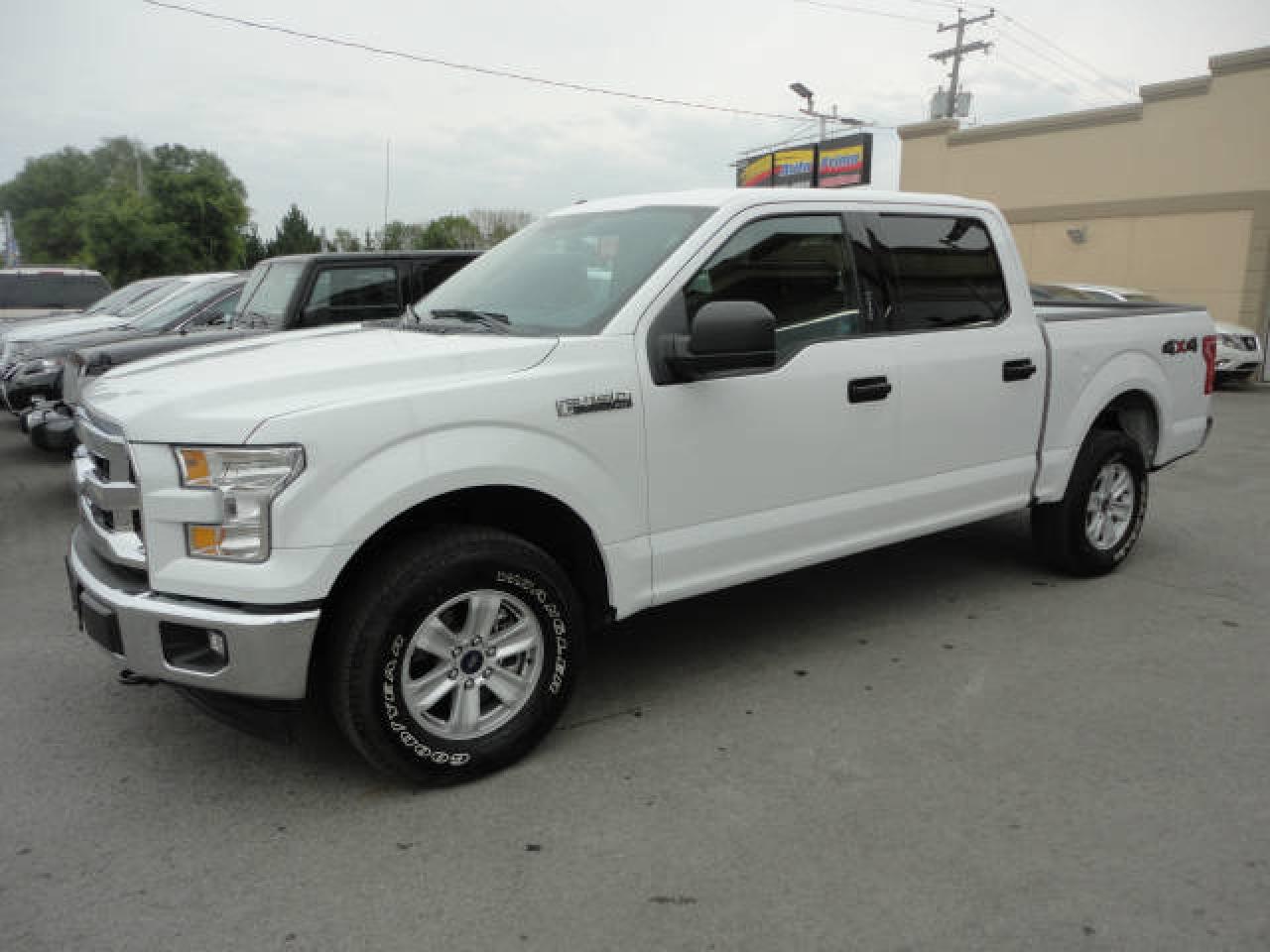Used 2017 Ford F-150 SuperCrew-XLT-5.0V8-4X4-BT-Cruise a vend for sale in Laval, QC