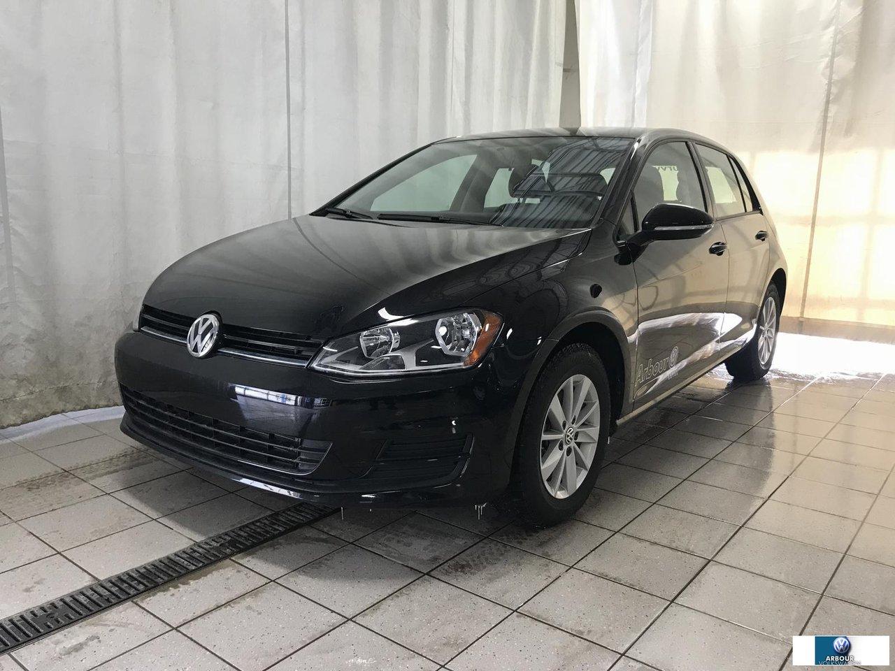 Used 2017 Volkswagen Golf Démo Trendline for sale in Laval, QC