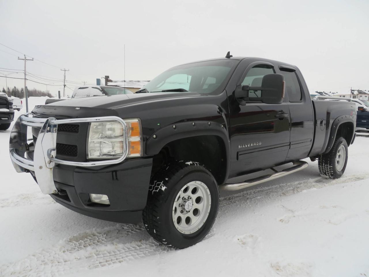 Used 2009 Chevrolet Silverado 1500 4 RM, Cabine allongée, 134,0 po, LTZ for sale in Lévis, QC