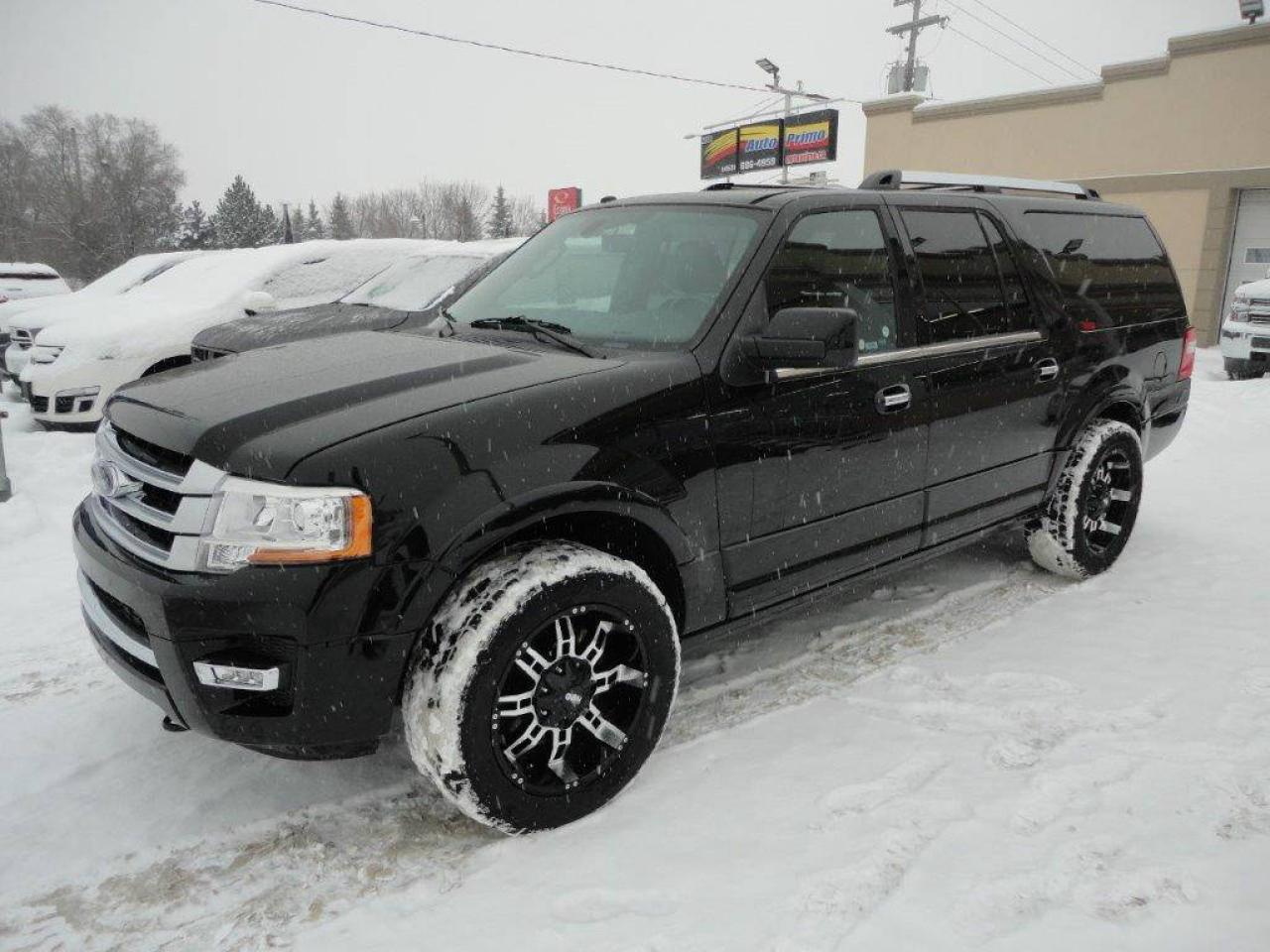 Used 2017 Ford Expedition MAX-Limited-4WD-Cuir-Toit a vendre for sale in Laval, QC