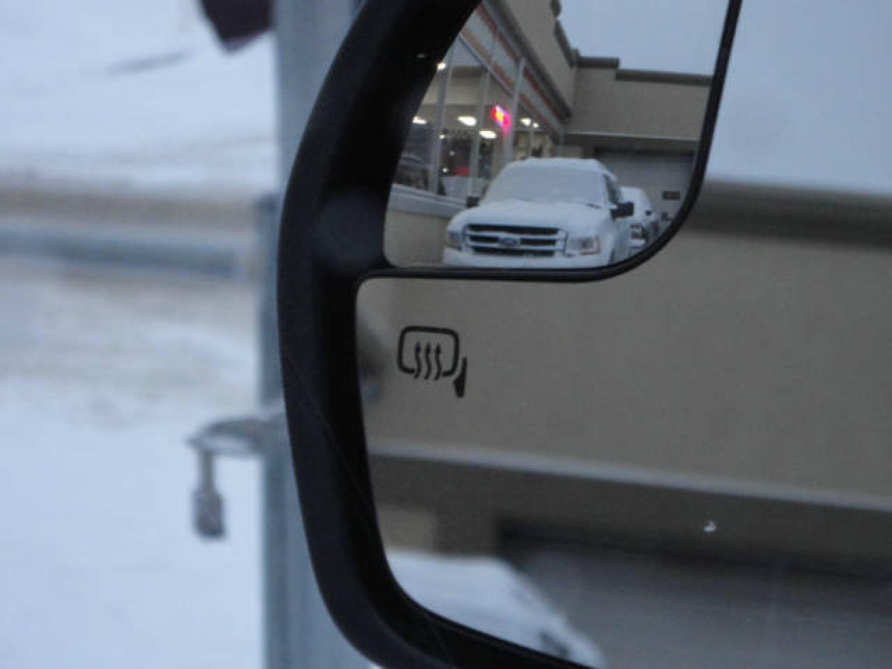657334