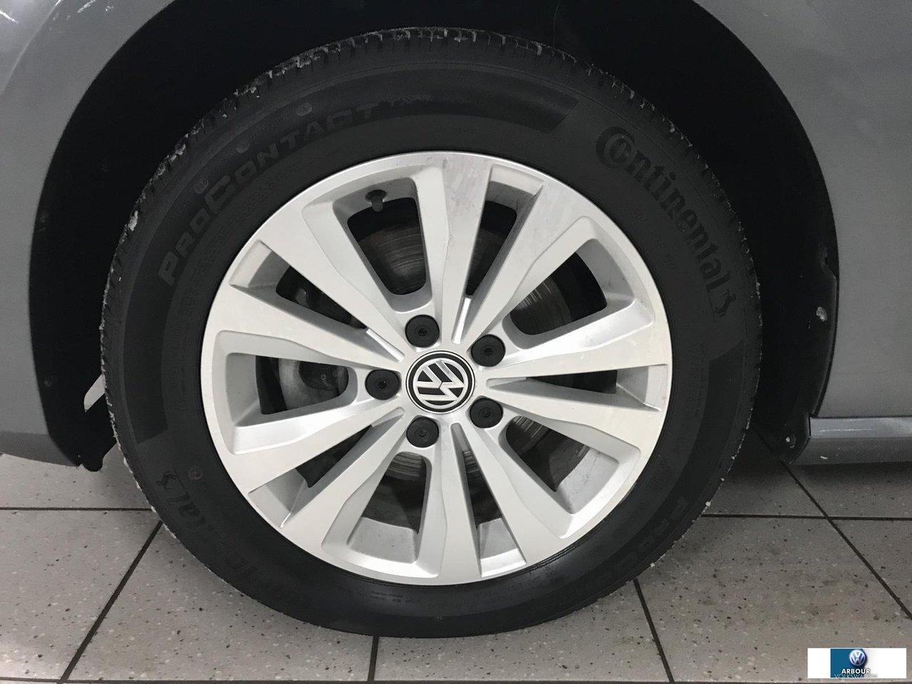 657335