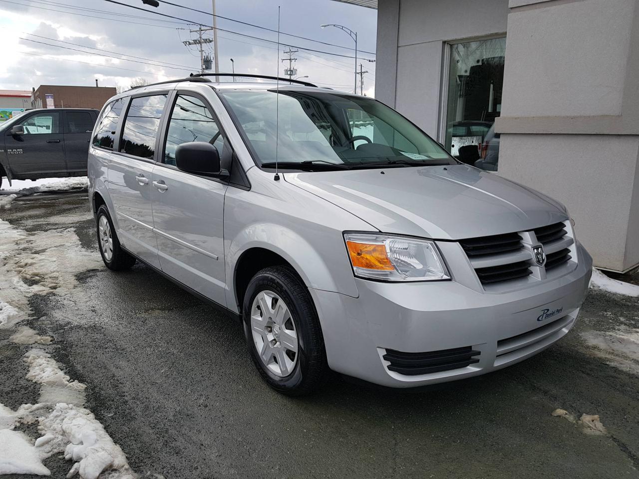 Used 2010 Dodge Grand Caravan Familiale 4 portes SE for sale in St-Malachie, QC