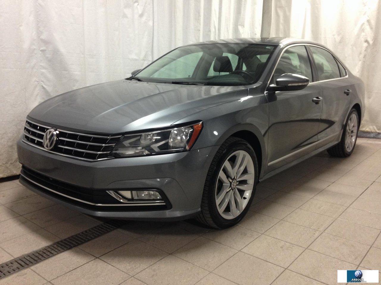 Used 2016 Volkswagen Passat Gps + Cuir for sale in Laval, QC