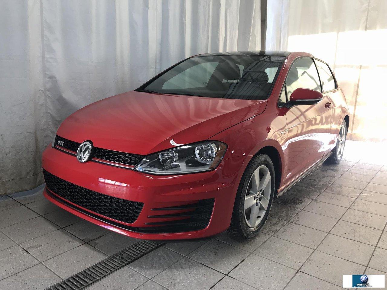 Used 2015 Volkswagen Golf Toit for sale in Laval, QC