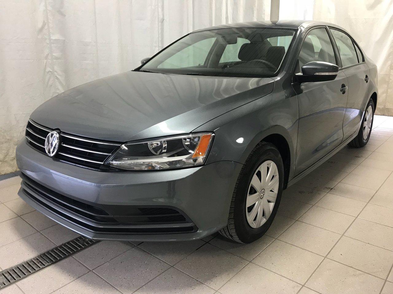 Used 2015 Volkswagen Jetta Camera De Recul A/c for sale in Laval, QC