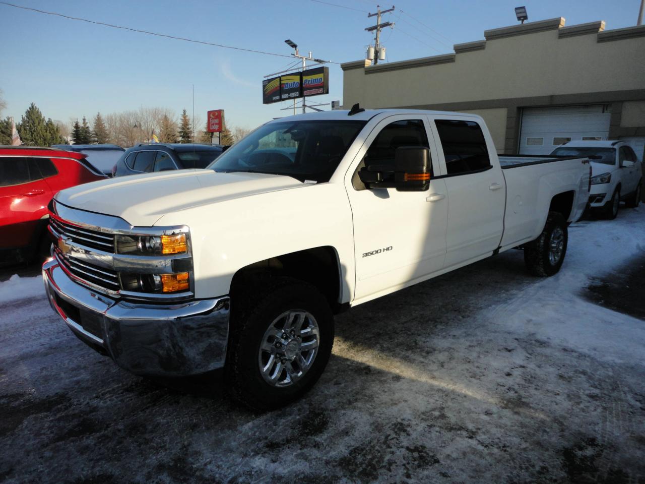 Used 2017 Chevrolet Silverado 3500 4WD-CREW-Boite8'-GPS/Navi-Cam a vendre for sale in Laval, QC