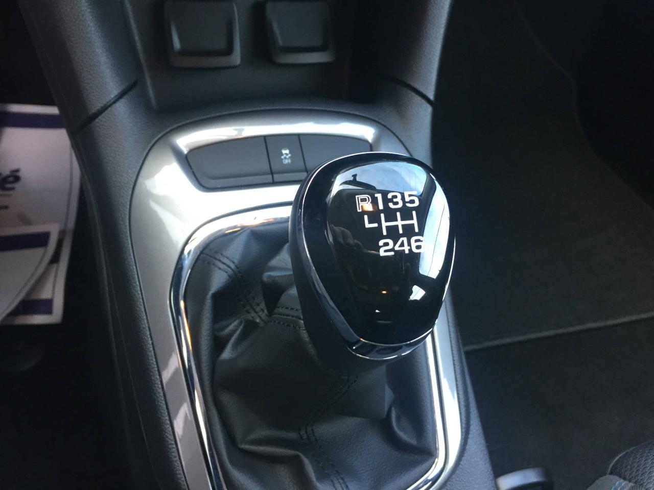 657399