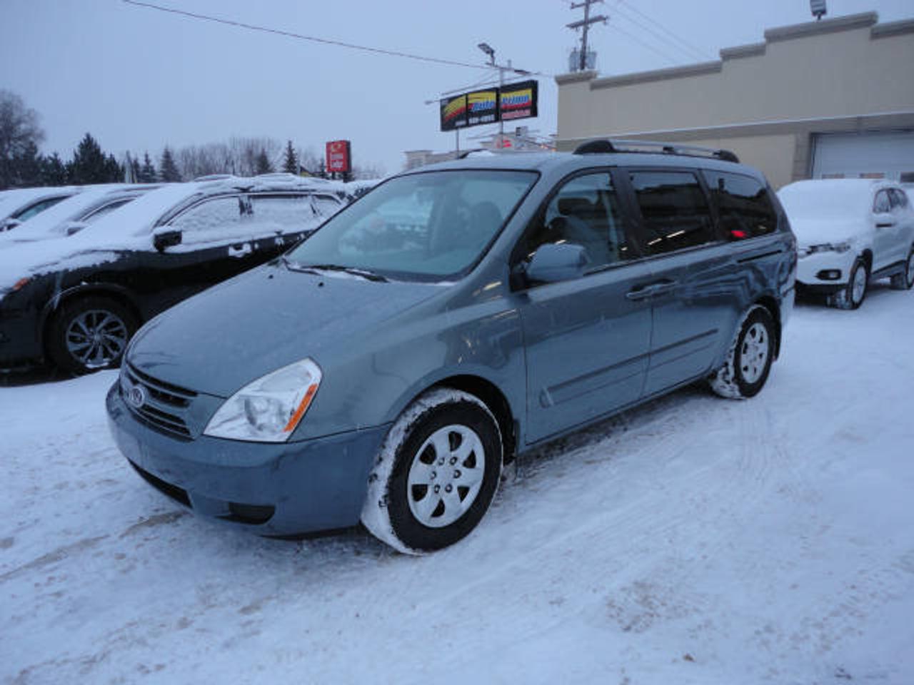 <a href=https://www.auto-primo.ca/occasion/Kia-Sedona-2008.html>https://www.auto-primo.ca/occasion/Kia-Sedona-2008.html</a>

KIA Sedona 2008 usagee a vendre a laval chez Auto Primo. 142434kms

· Automatique
· Demarreur a Distance
· Capteurs de Recul
· Attelage de Remorquage
· V6 3.8L
· Air Climatisee
· Vitres Electriques
· Mirroirs Electriques
· Portes Electriques
· Regulateur de Vitesse

Auto Primo, situee au 2032 boul. Cure-Labelle a Laval, 10 minutes de montreal, nous sommes les specialistes des Vehicules Usagees. Simposant comme etant le meilleur conseiller pour comprendre et advenir aux besoins de sa clientele, nos personnelles qualifiees sont a votre disposition afin dassurer une satisfaction aupres de vous, a son plus haut niveau! Son inventaire varier vous offre un choix exceptionnel de vehicules, de toutes les marques, tous les budgets et tous les gouts! Financement facile sur place 1ere et 2eme chance au credit! Contacter nous pour plus dinformations, La Priorite Chez Auto Primo, cest Vous!