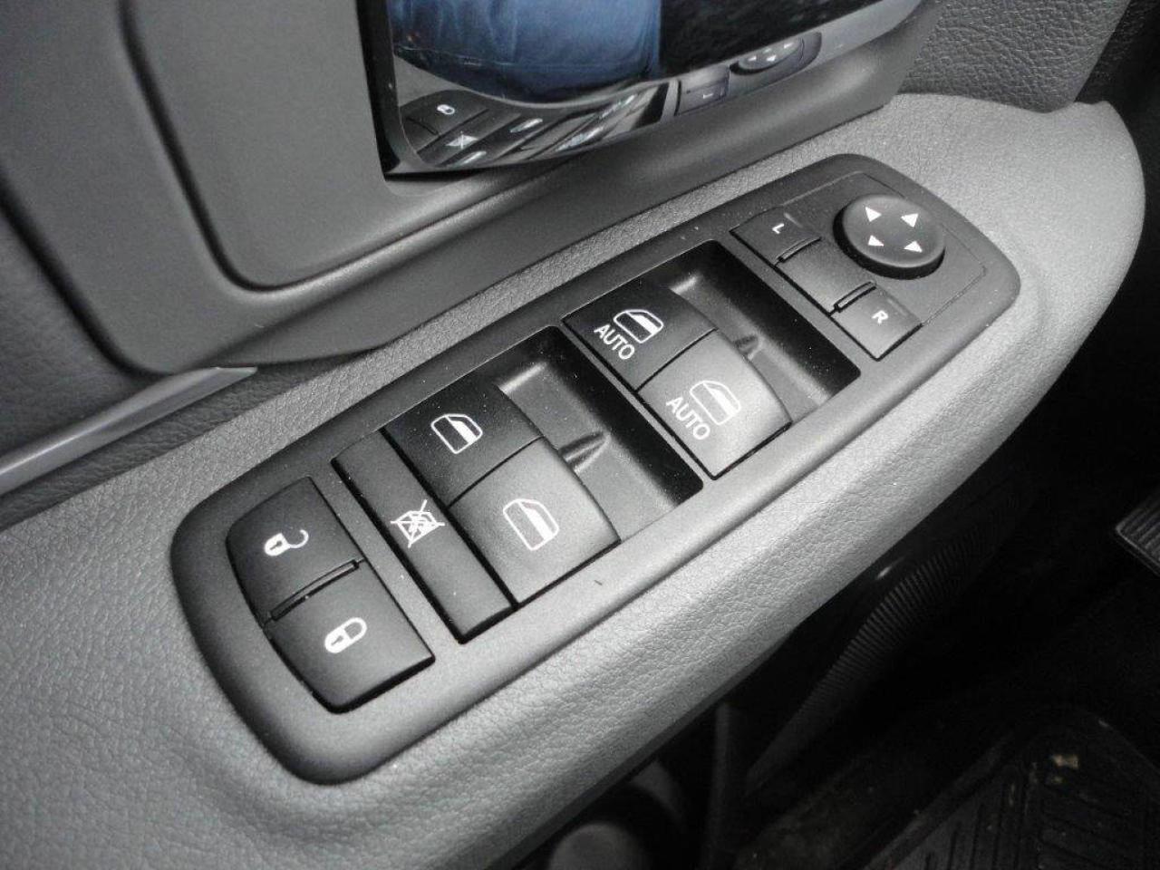 657436
