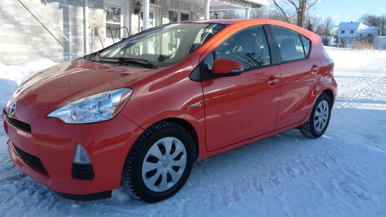 <a href=https://www.autoaubaine.com/Toyota-Prius C-c6986828.html>https://www.autoaubaine.com/Toyota-Prius C-c6986828.html</a>

HYBRID SEULEMENT  47100 KILO GARANTIE TOYOTA  AU 2759 RUE BEAULIEU  LEVIS QUEBEC  G6Z 2L1  418 563 2227  AUTOMATIQUE COMME NEUF.